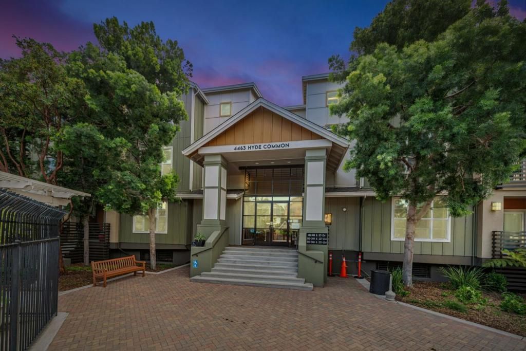 4463 Hyde 306, Fremont, CA 94538