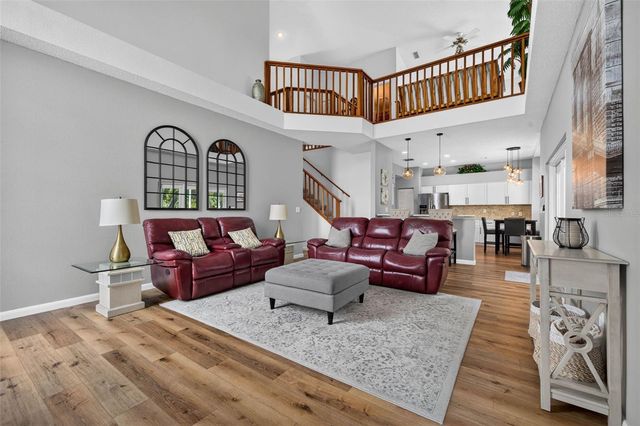 11123 CLAYRIDGE DRIVE, Tampa, FL 33635
