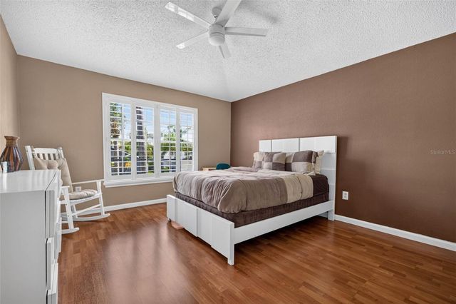 11123 CLAYRIDGE DRIVE, Tampa, FL 33635