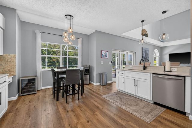 11123 CLAYRIDGE DRIVE, Tampa, FL 33635