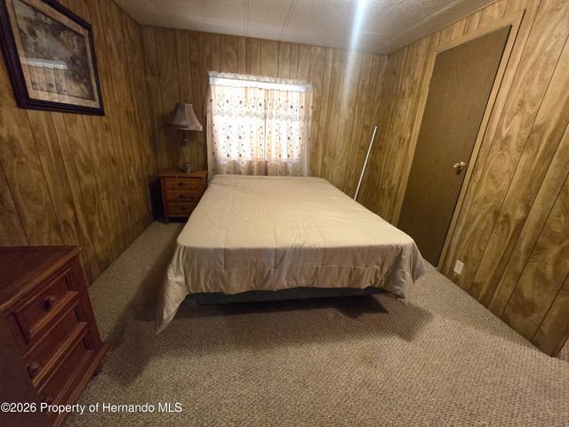 8436 Central Avenue, Brooksville, FL 34613