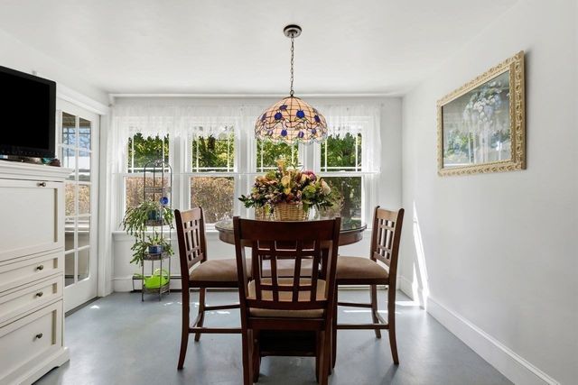 294 Plymouth St, Middleboro, MA 02346