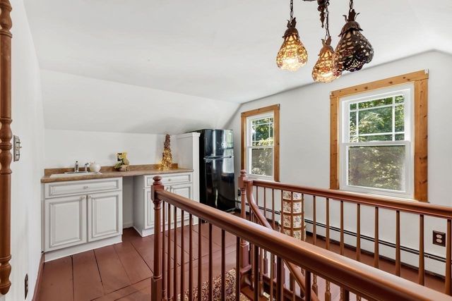 294 Plymouth St, Middleboro, MA 02346