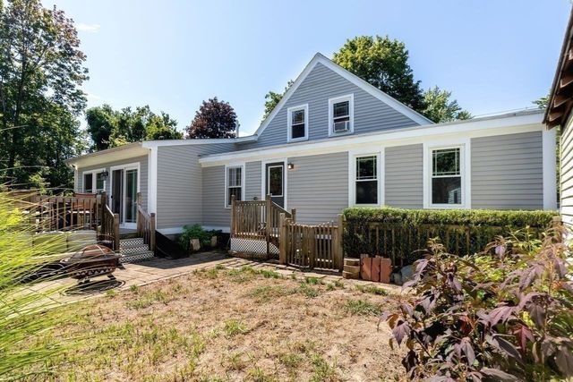 294 Plymouth St, Middleboro, MA 02346
