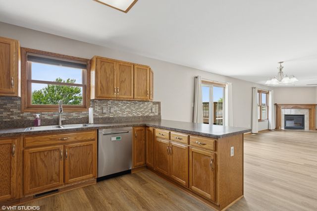 2033 WillowBrook Drive, Bourbonnais, IL 60914