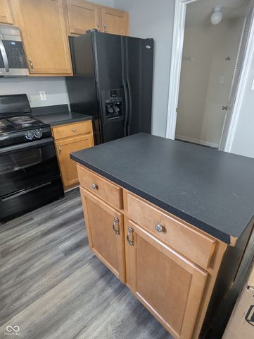 5567 Washington Avenue, Bargersville, IN 46106