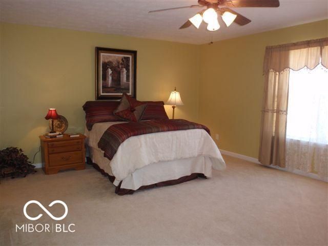 5567 Washington Avenue, Bargersville, IN 46106