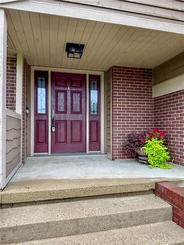 6800 Curtwood Drive, Tipp City, OH 45371