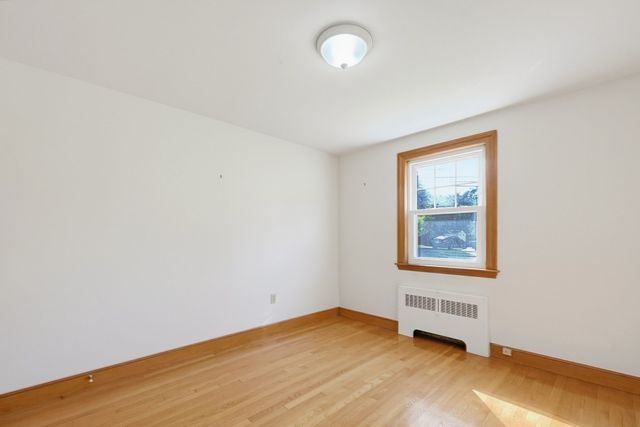 71 Parker Ave, Newton, MA 02459