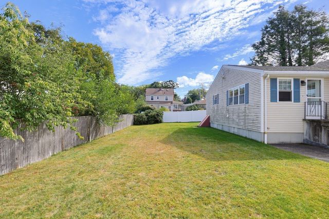 71 Parker Ave, Newton, MA 02459