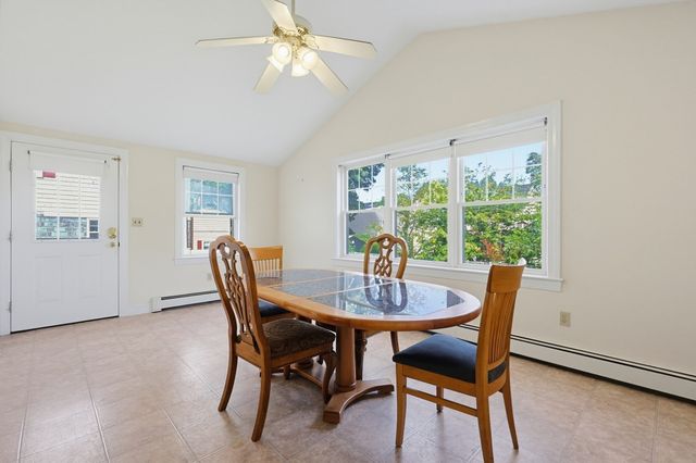 71 Parker Ave, Newton, MA 02459