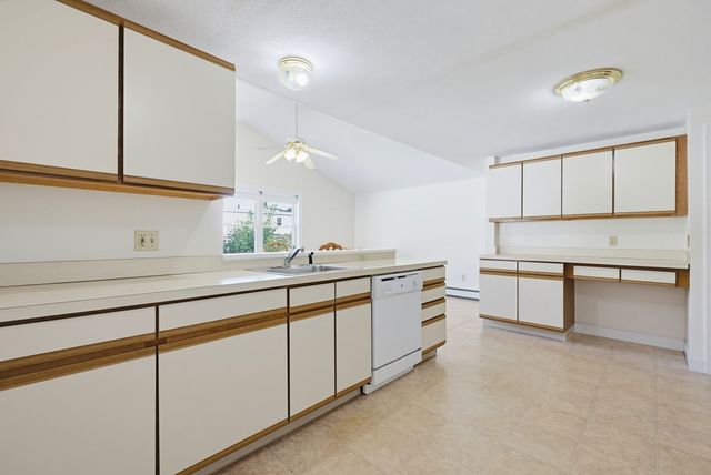 71 Parker Ave, Newton, MA 02459