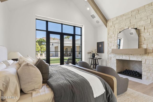 4220 N 57TH Place, Phoenix, AZ 85018