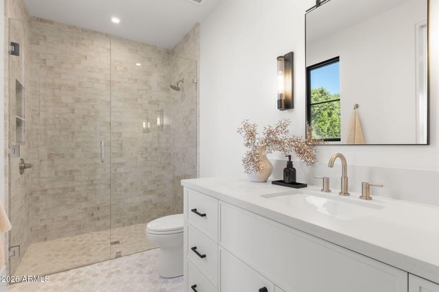 4220 N 57TH Place, Phoenix, AZ 85018