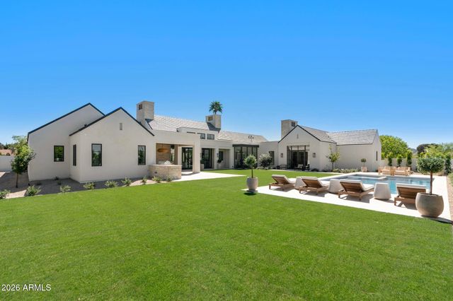 4220 N 57TH Place, Phoenix, AZ 85018