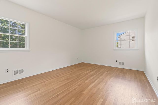 673 Colts Neck Road, Freehold, NJ 07728
