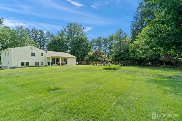 673 Colts Neck Road, Freehold, NJ 07728