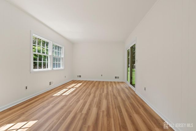 673 Colts Neck Road, Freehold, NJ 07728