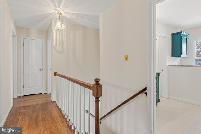 5 HOLLY BERRY CT, Glen Arm, MD 21057