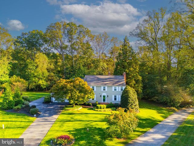 5 HOLLY BERRY CT, Glen Arm, MD 21057