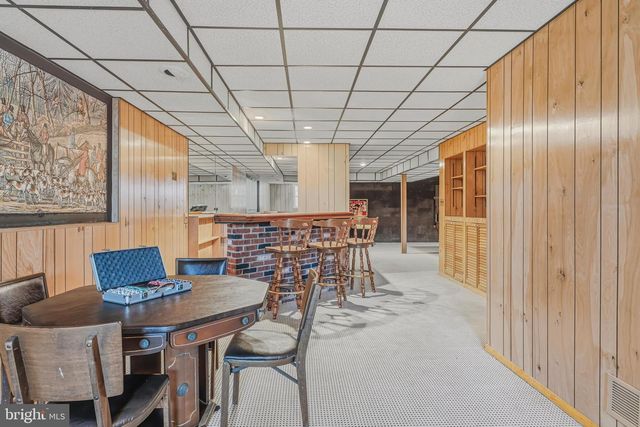 5 HOLLY BERRY CT, Glen Arm, MD 21057