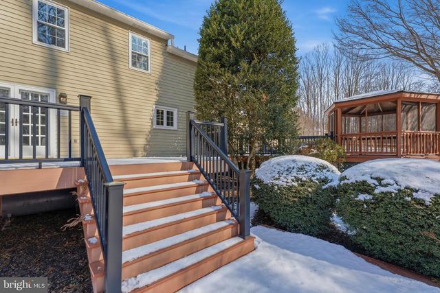 5 HOLLY BERRY CT, Glen Arm, MD 21057