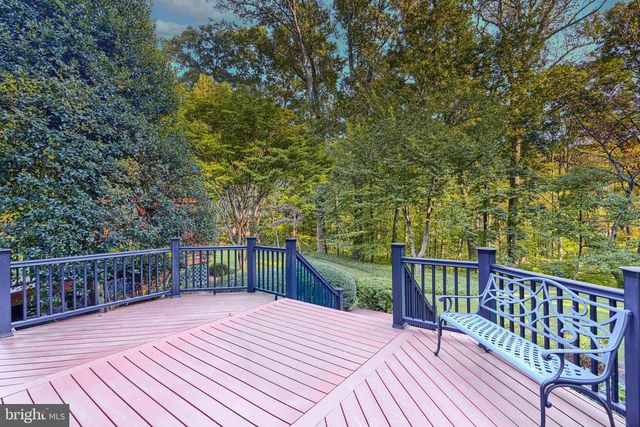 5 HOLLY BERRY CT, Glen Arm, MD 21057