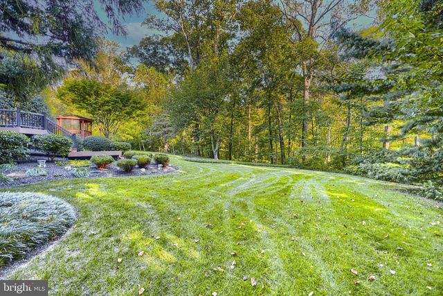 5 HOLLY BERRY CT, Glen Arm, MD 21057