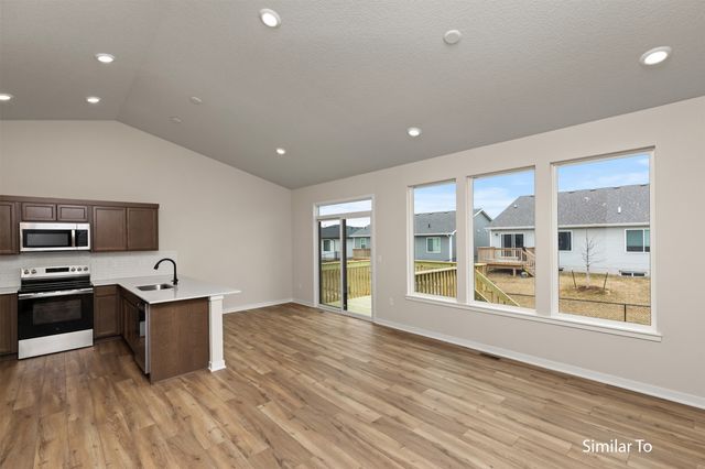 1203 NW Petersen Drive, Waukee, IA 50263