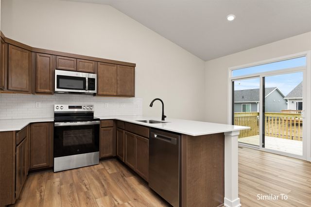 1203 NW Petersen Drive, Waukee, IA 50263