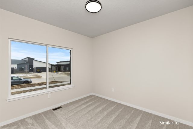 1203 NW Petersen Drive, Waukee, IA 50263