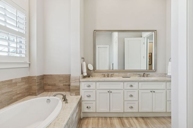 12735 Sea Island Drive, Malakoff, TX 75148