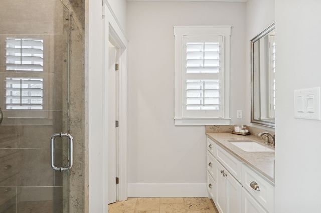 12735 Sea Island Drive, Malakoff, TX 75148