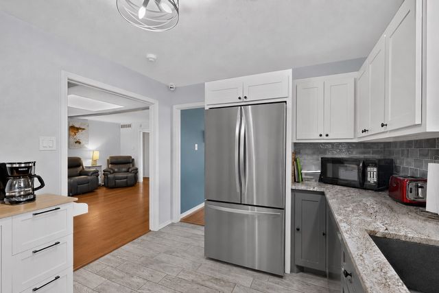 7611 El Pensador Drive, Dallas, TX 75248