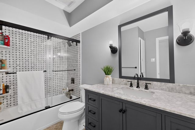 7611 El Pensador Drive, Dallas, TX 75248