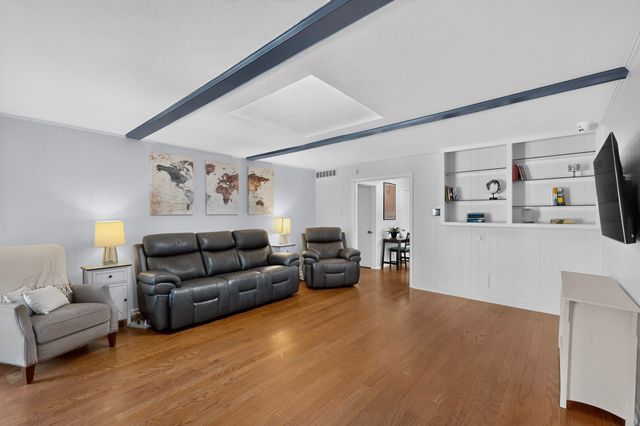 7611 El Pensador Drive, Dallas, TX 75248