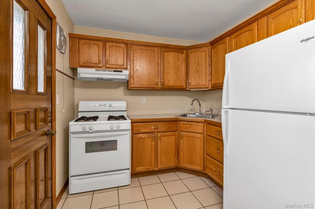 57 Cedar Street, Hicksville, NY 11801