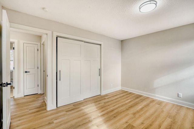 13850 Garrett Avenue, Apple Valley, MN 55124