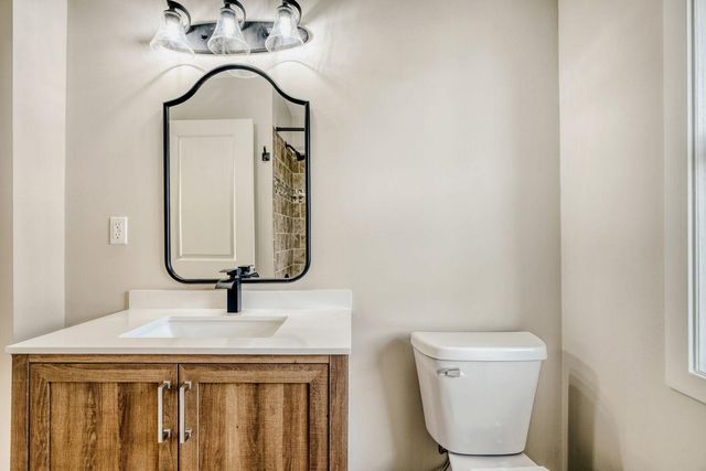 13850 Garrett Avenue, Apple Valley, MN 55124