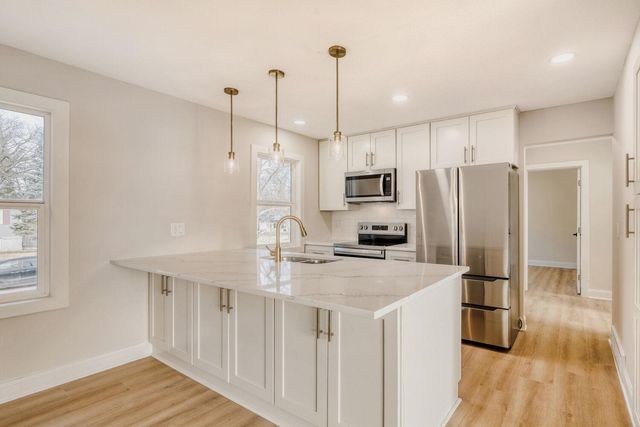 13850 Garrett Avenue, Apple Valley, MN 55124