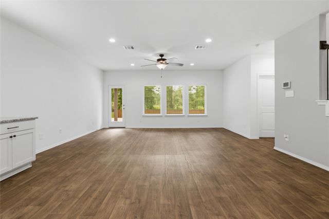 3007 Roman Forest Boulevard, New Caney, TX 77357