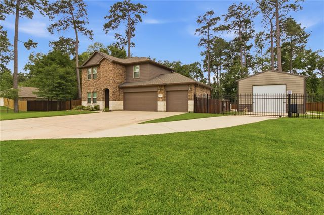 3007 Roman Forest Boulevard, New Caney, TX 77357