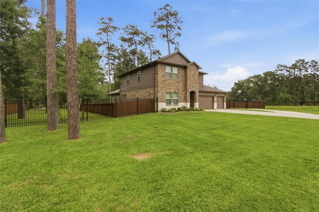 3007 Roman Forest Boulevard, New Caney, TX 77357