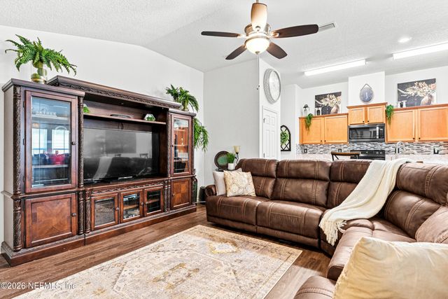 7225 PRESTON PINES Trail, Jacksonville, FL 32244