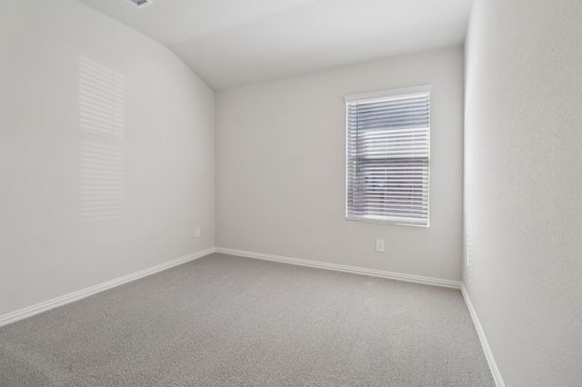 1370 Los Olmos Lane, Crandall, TX 75114