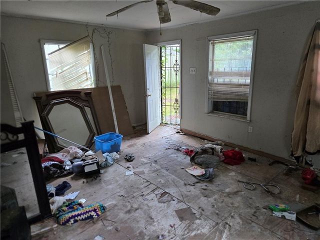2069 Holmes Drive, Mobile, AL 36605