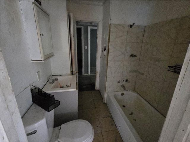 2069 Holmes Drive, Mobile, AL 36605