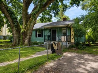 2069 Holmes Drive, Mobile, AL 36605