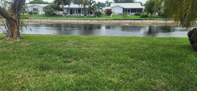 6802 NW 74th Place, Tamarac, FL 33321