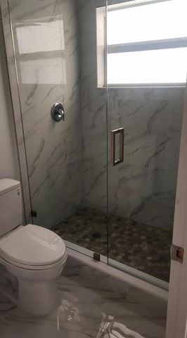 6802 NW 74th Place, Tamarac, FL 33321